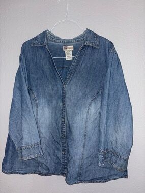 Faded Glory Light Blue Denim Shirt